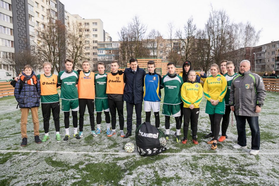 Sostinės futbolininkai turi naują stadioną