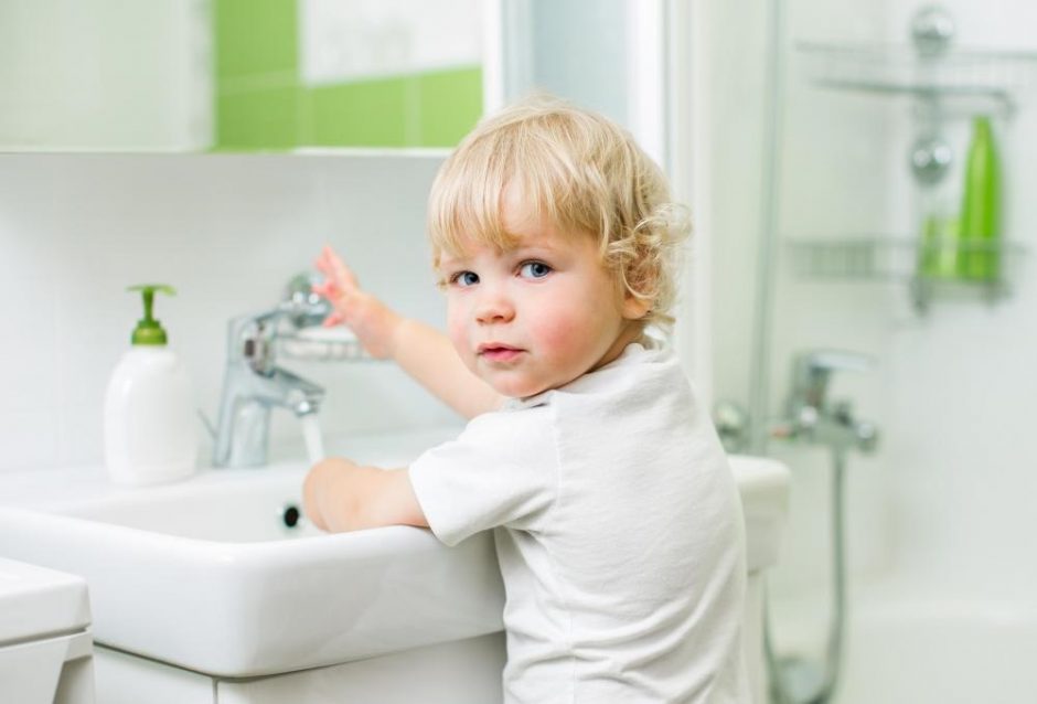 Kada rankų plovimas didina infekcijos riziką?