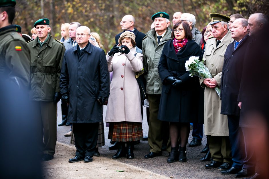 Prie Nevėžio iškilo paminklas Lietuvos laisvės armijos vadui 