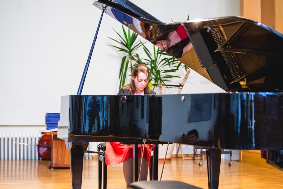 A. Kačanausko muzikos mokykla išlydėjo 42-ąją mokinių laidą