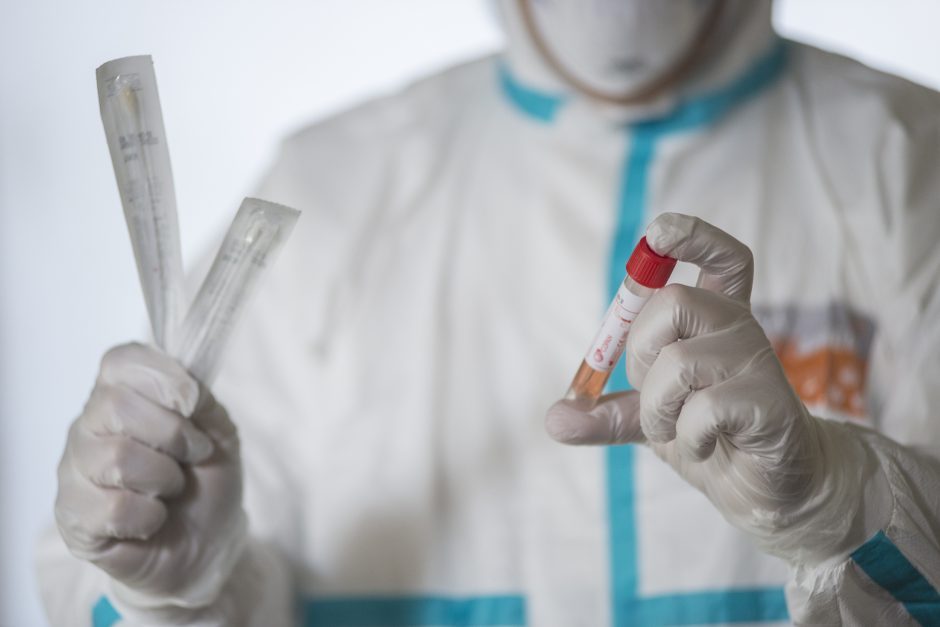 Lietuvoje koronavirusas nustatytas dar septyniems medikams
