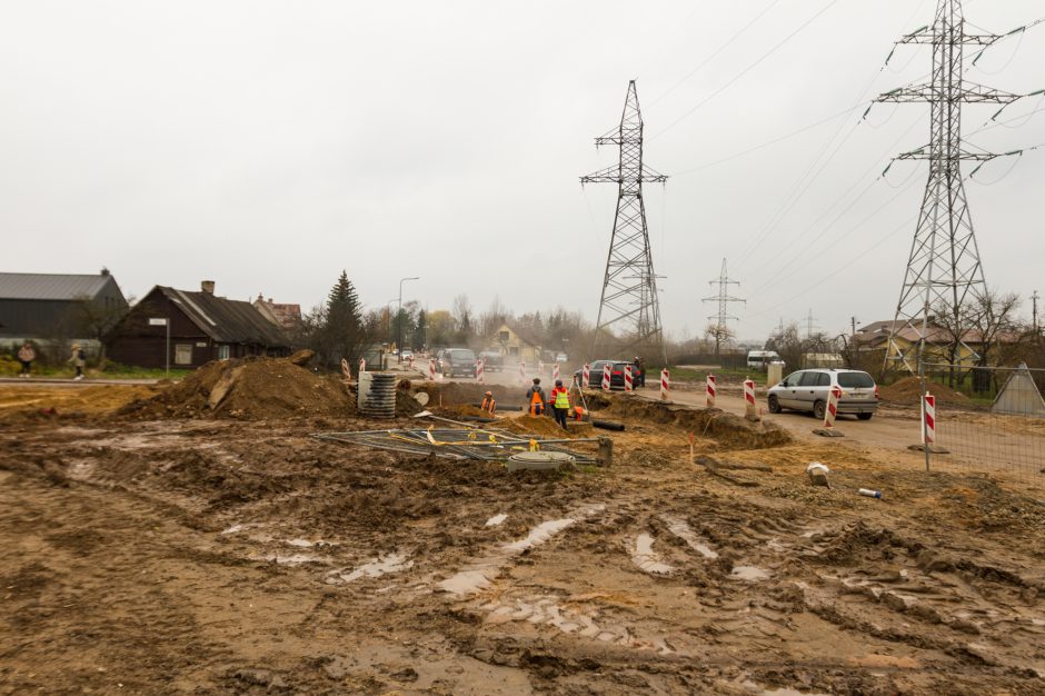 Apie rekonstruojamą Kalvarijos gatvę: kai kurie suabejoja, ar čia išvis yra kelias