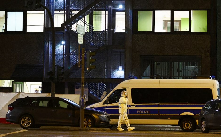 Policija: per šaudymą Hamburgo Jehovos liudytojų centre žuvo 8 žmonės