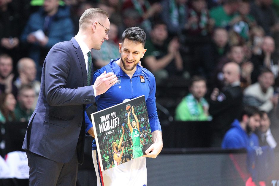 „Žalgiriui“ – „Anadolu Efes“ komandos antausis