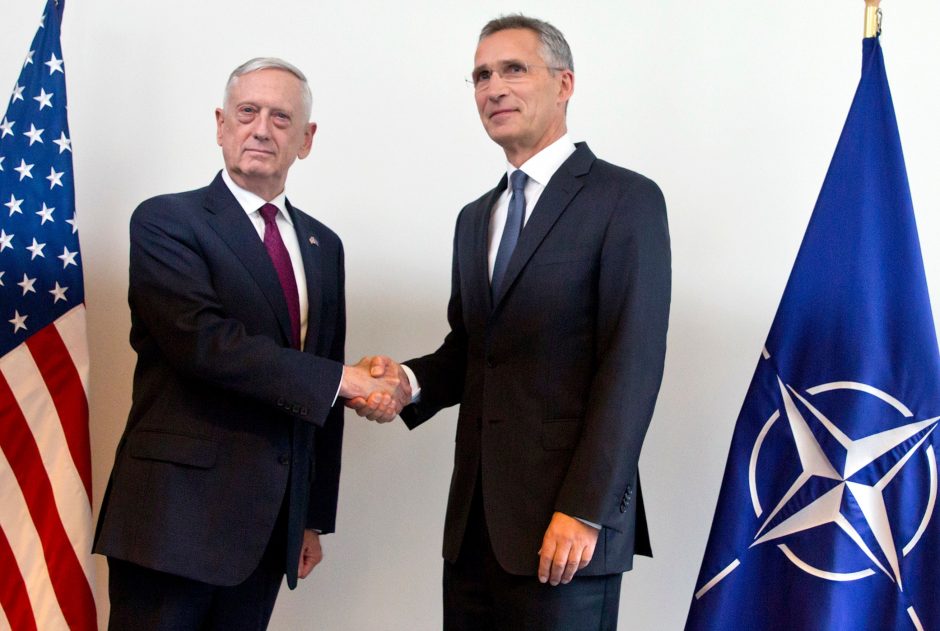 NATO gynybos ministrų susitikime svarstomas Rusijos atgrasymas