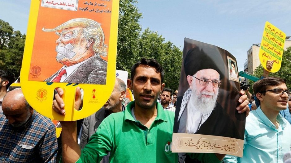 Prancūzija: dėl Irano gilėja skilimas su JAV