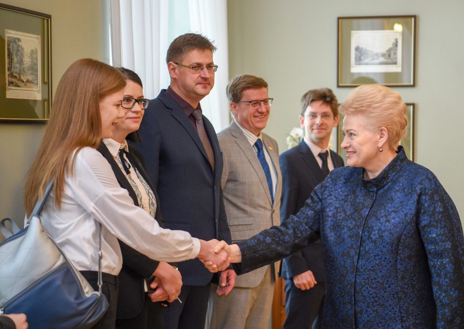 Prezidentė apie kovą su patyčiomis: proveržis jau vyksta