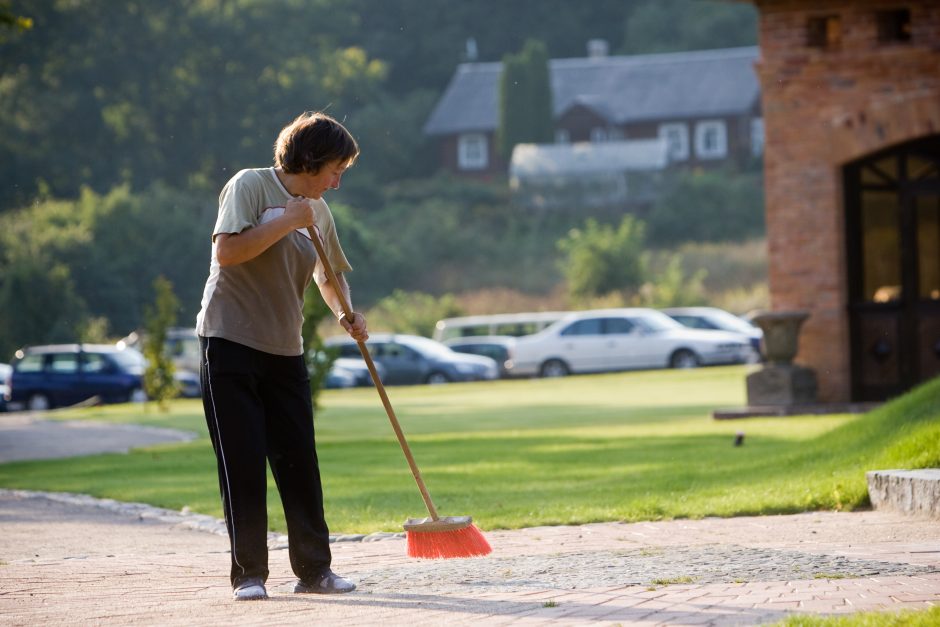 Toliau ieškos sutarimo dėl minimalios algos – 420 ar 450 eurų