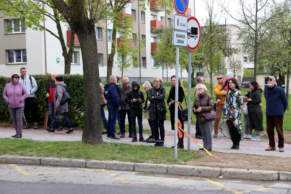 Vietoje amžinosios ugnies Šiauliuose – Lietuvos ir Ukrainos vienybei skirtas piešinys