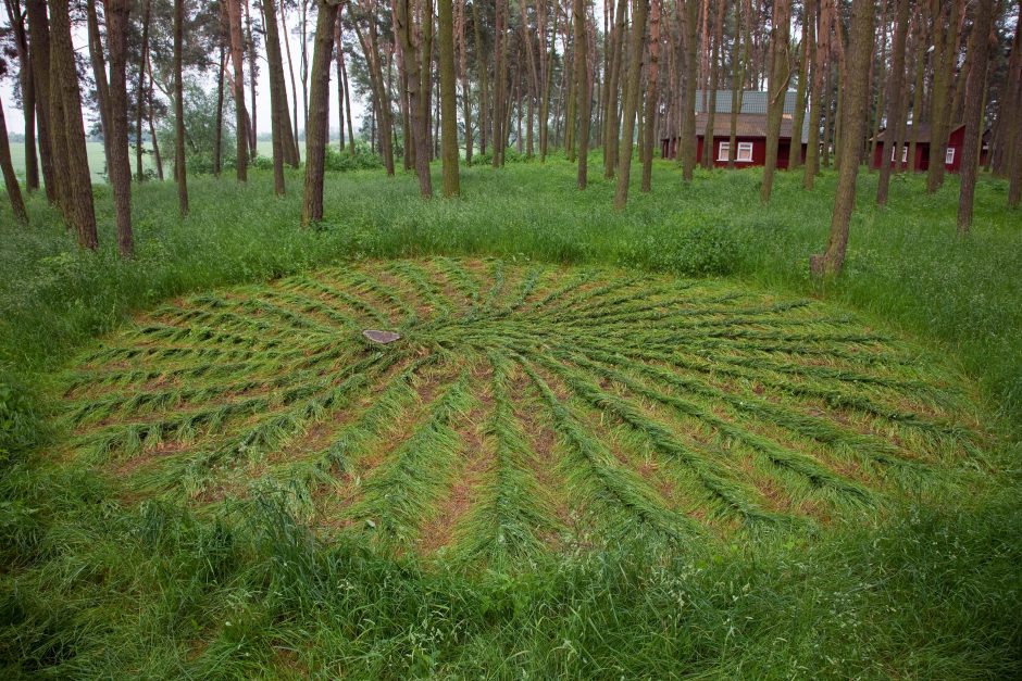 Žemės menas: kuo mažesnis kūrėjo „aš“, tuo didesnis jo darbas