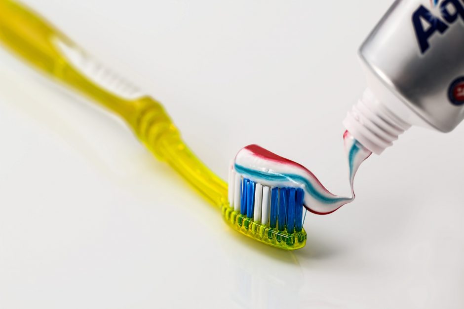 Ar tinkamai rūpinatės burnos higiena? 
