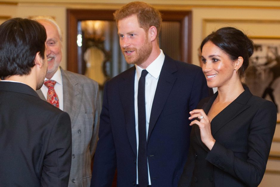 Princas Harry su M. Markle stebėjo miuziklą „Hamiltonas“: pora juokavo visą šou