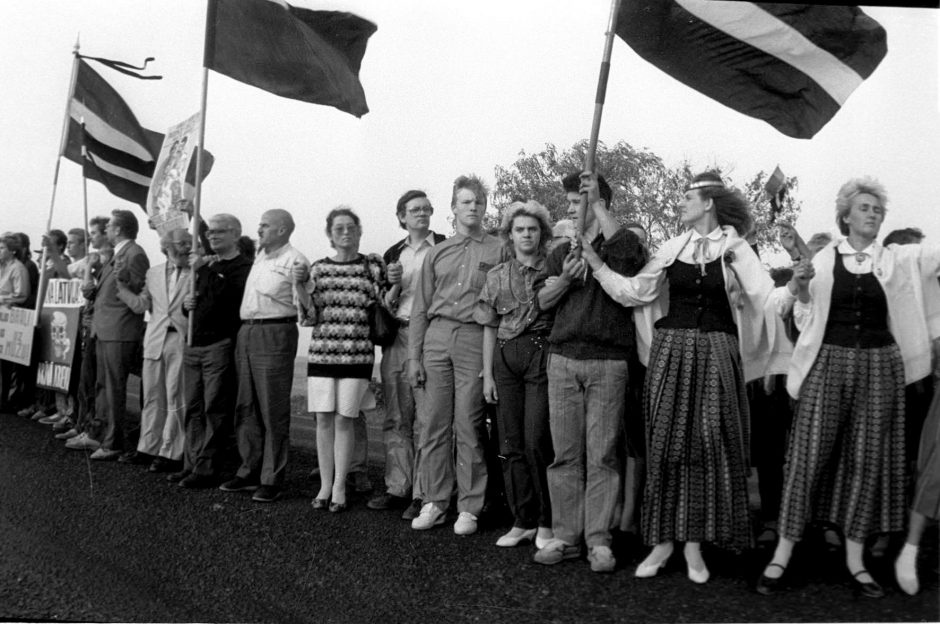 Minint Baltijos kelią bus siekiama sukurti 10 tūkst. žmonių gyvąją grandinę