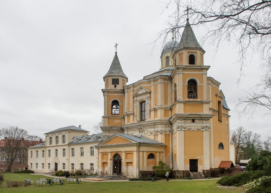 Šimtmečių istoriją menantys statiniai – prieglobstis ieškantiems ramybės