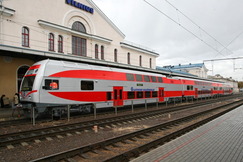 „Lietuvos geležinkelių“ sprendimas kelti kainas – neracionalus žingsnis?