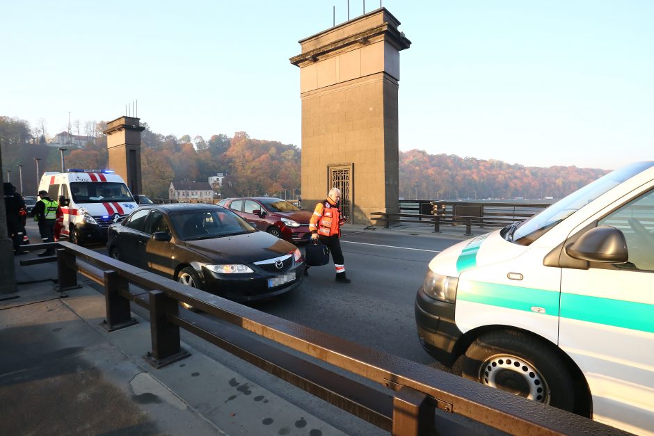 Po Vytauto Didžiojo tiltu rastas vyro kūnas 