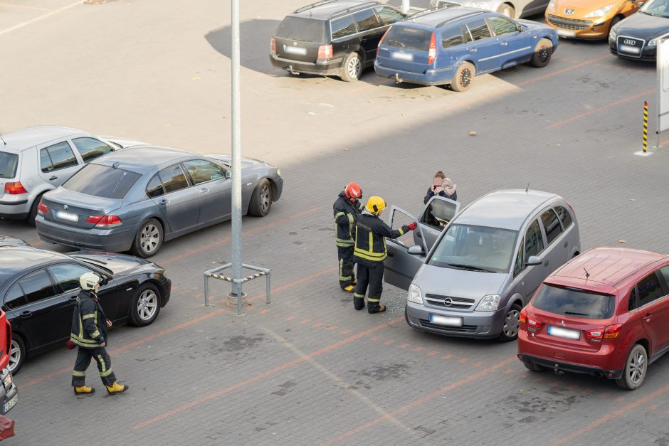 Kas paskatino grupės „Kitokios“ nares perkainoti vertybes?