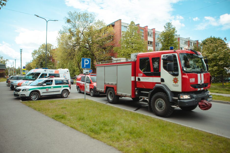 Gaisras Partizanų gatvės daugiabutyje