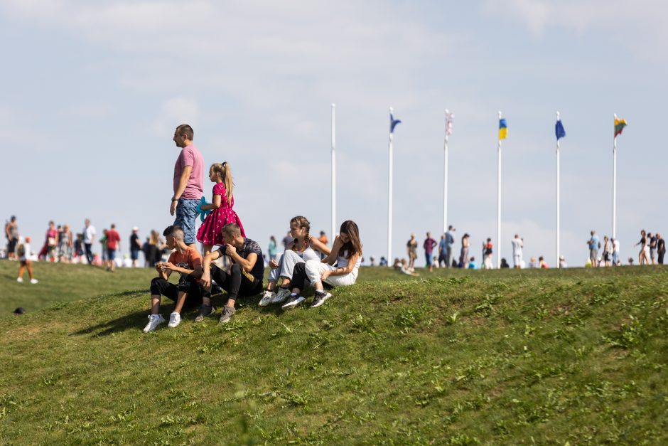 Antrasis „Naisių vasaros“ festivalis – kitoks: susirinko ir garsūs atlikėjai, ir gausi auditorija 