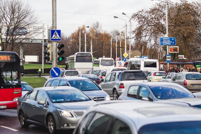 Rado būdą, kaip Kauno centre sumažinti eismo spūstis