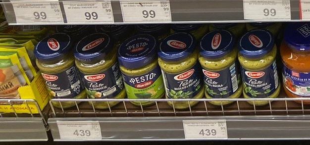 Vakarų gamintojai laužo žodį – toliau tiekia produkciją Rusijai