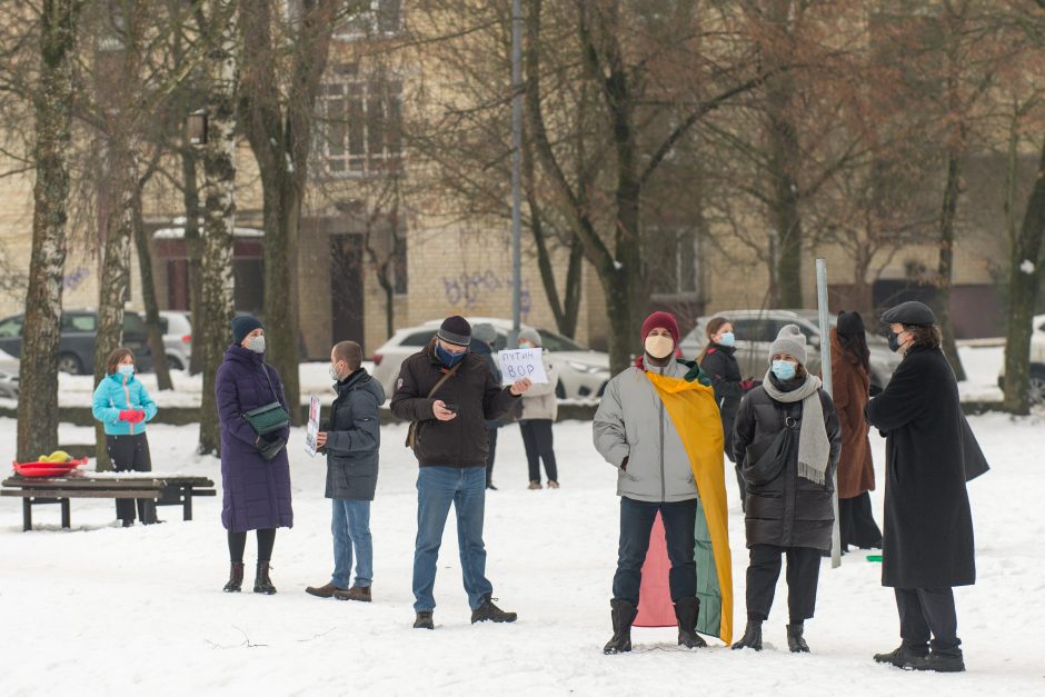 Po A. Navalno sulaikymo – piketas prie Rusijos ambasados Vilniuje 