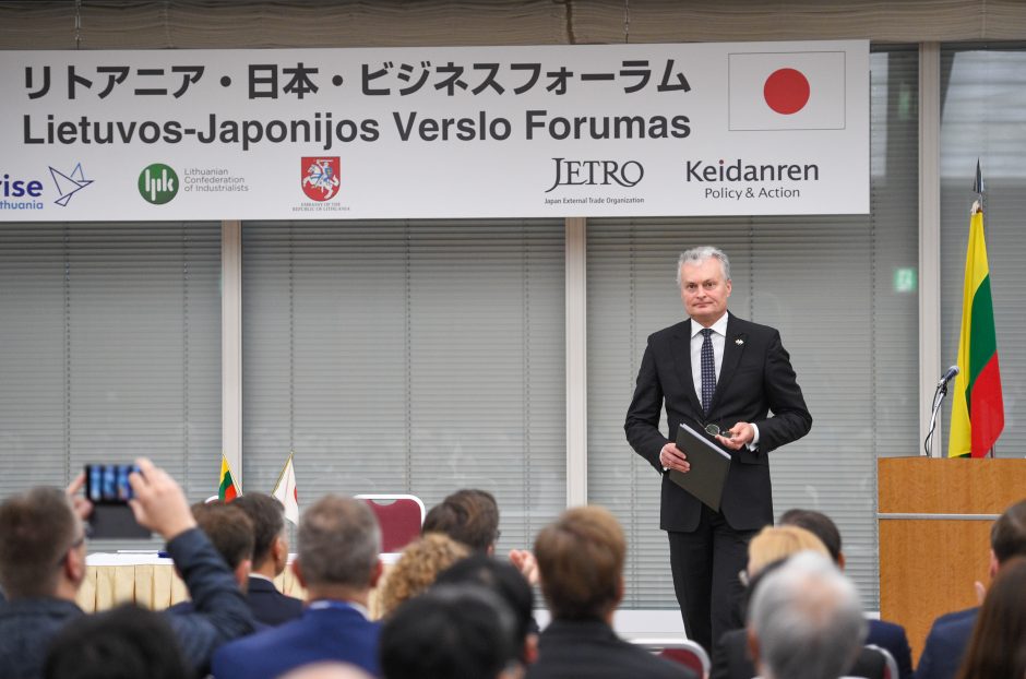 Prezidentas atidarė Lietuvos-Japonijos verslo forumą