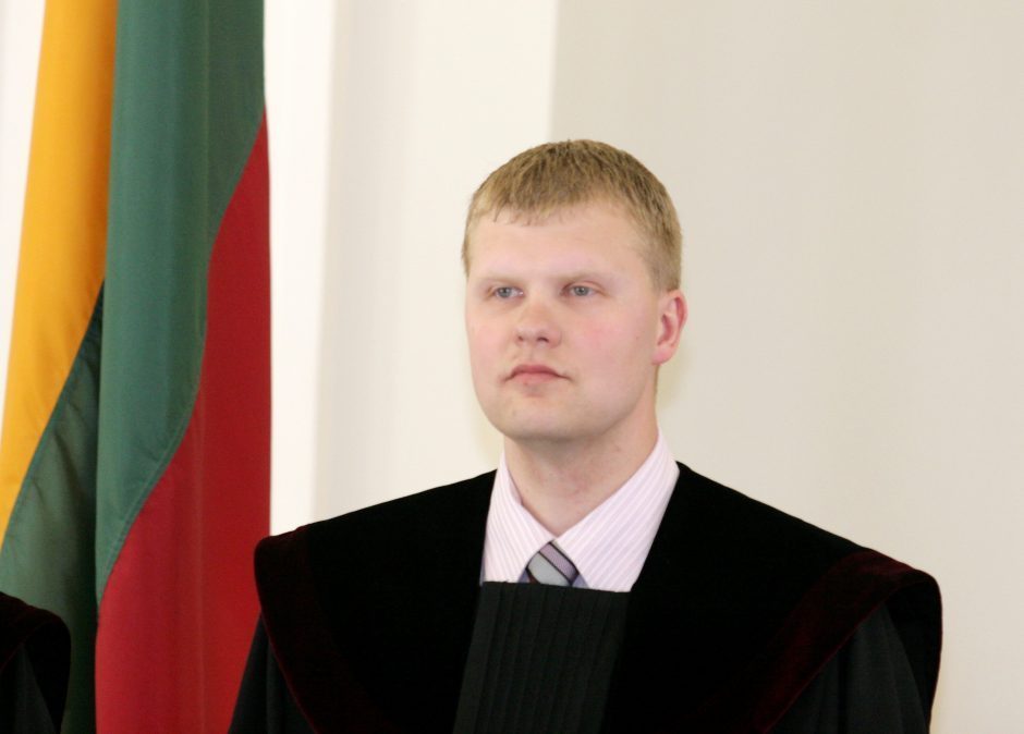 Prokuratūra skundžia išteisinamąjį nuosprendį papirkimu kaltinamam Kauno teisėjui