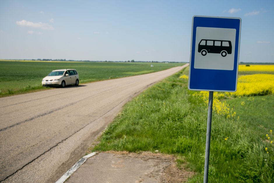 Ražiškiečiai – neviltyje: į kaimą nebeužsuka joks viešasis transportas