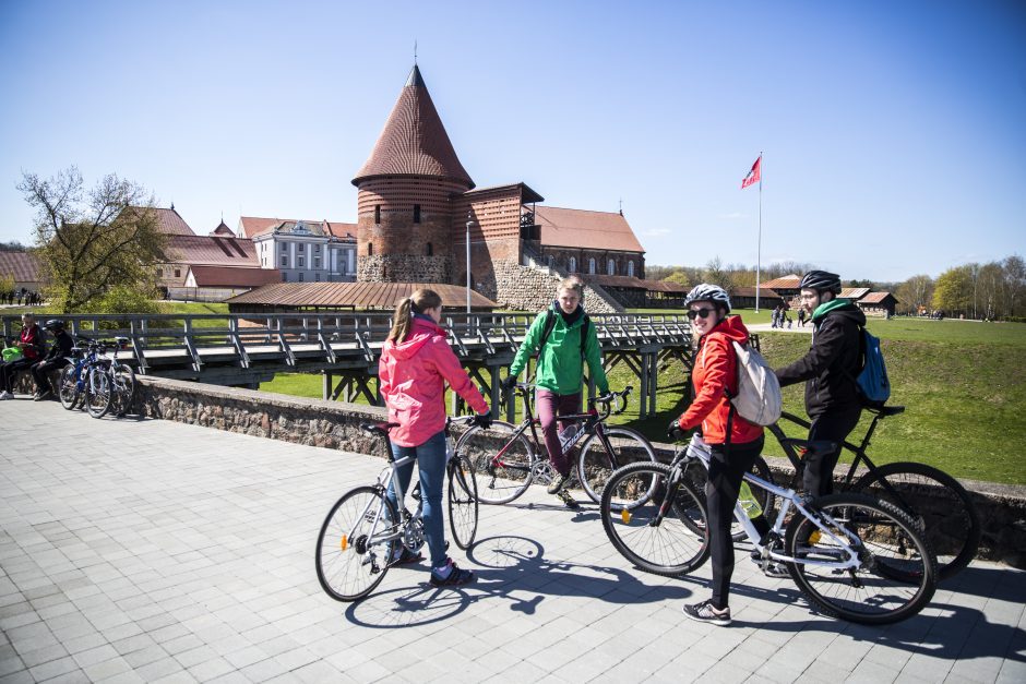 Kaunas skelbia „Like Bike 100 000 km iššūkį“ (kviečia registruotis)