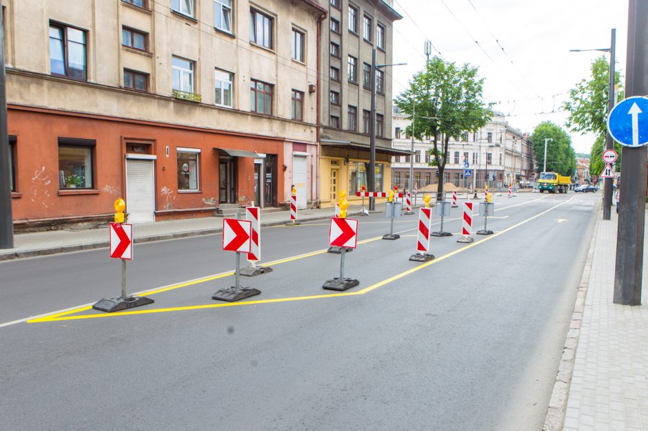 Kelio darbai vienoje pagrindinių Kauno sankryžų