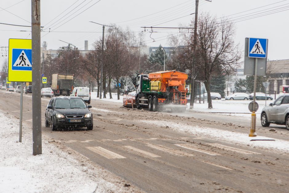 Sudėtingos eismo sąlygos Kaune