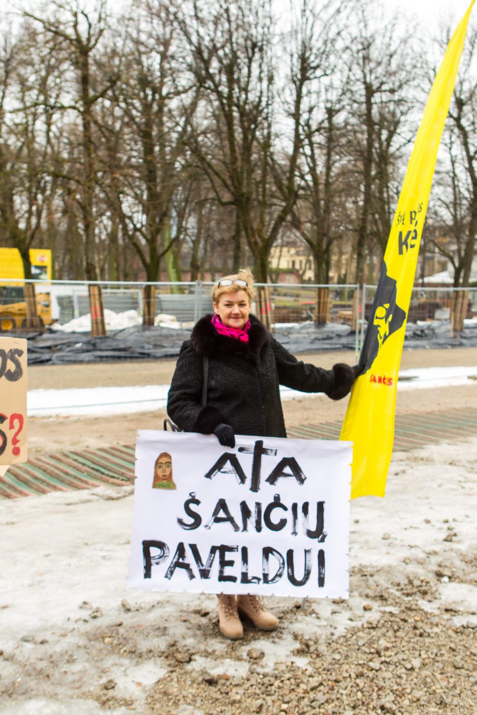 Prie Kauno savivaldybės šančiškiai surengė triukšmingą protestą