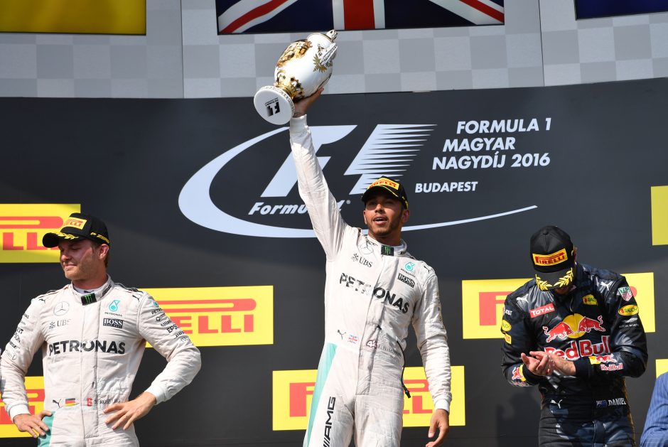 „Formulės 1“ pasaulio čempionato etapą  laimėjęs britas tapo naujuoju sezono lyderiu