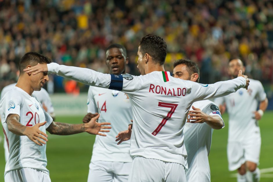 Futbolas: Lietuva – Portugalija 1:5