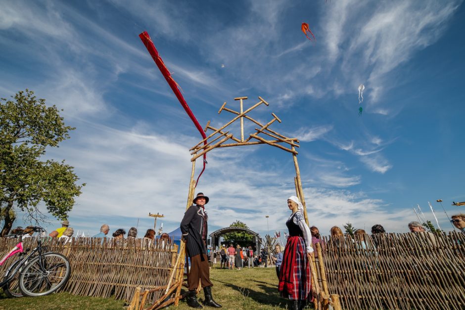 Joninių savaitgalį Neringa kviečia į festivalį ir saulės sutiktuves legendų krašte