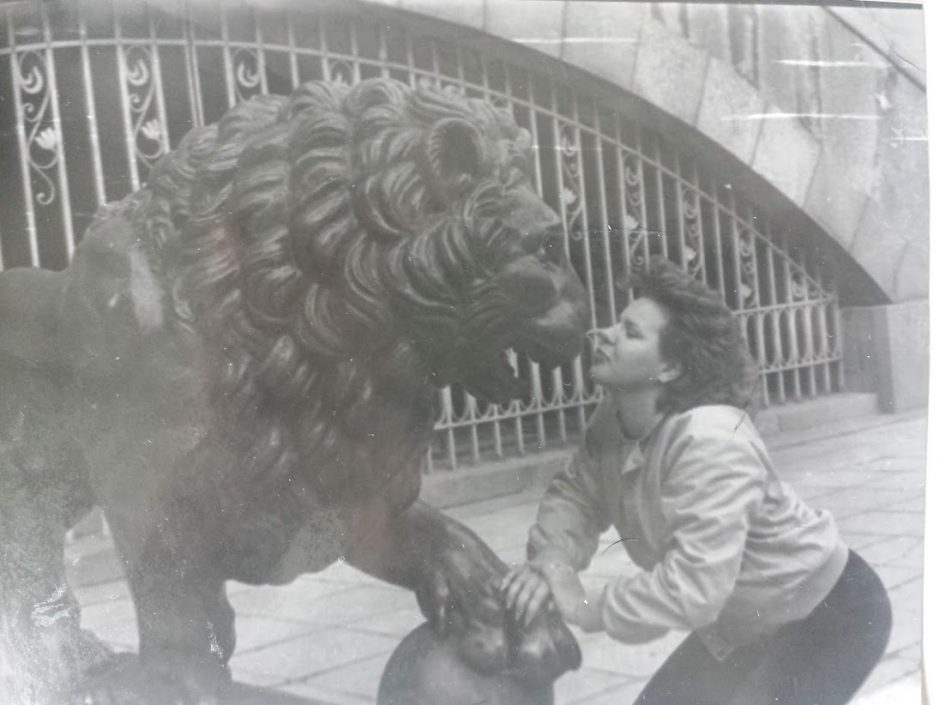 Tradicija – foto prie Karo muziejaus liūtų (daugiau kaip 250 foto)