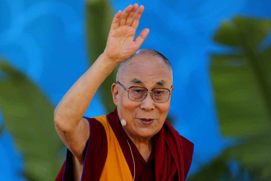 Tibetiečių dvasiniam lyderiui Dalai Lamai sukako 82-eji