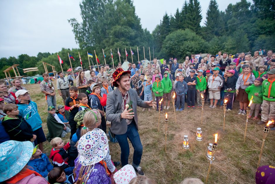 Skautų vasara: pramogos turint tikslą