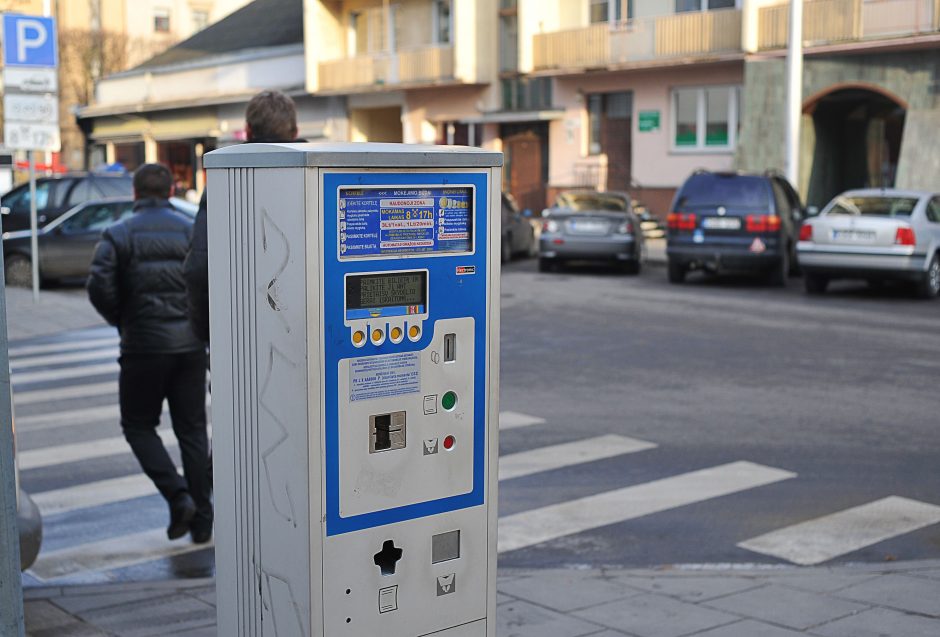 Vilniuje buvo sutrikusi atsiskaitymo už automobilių stovėjimą sistema