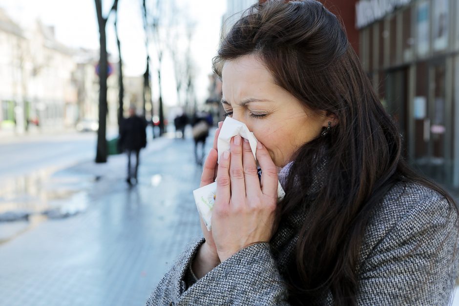 Gripo epidemija: kaip jai pasiruošti ir nepainioti gripo su peršalimu?