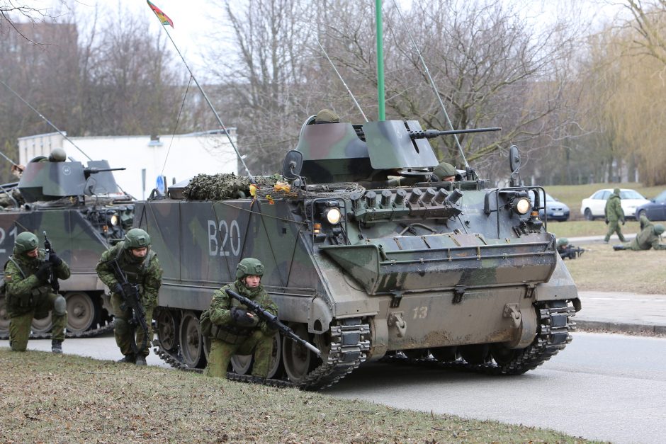 Kaune treniruosis tūkstantis NATO karių