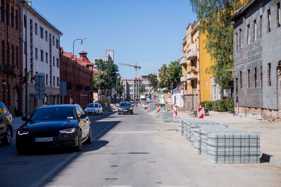 Kauniečiai protestuos dėl vištų ir medžių