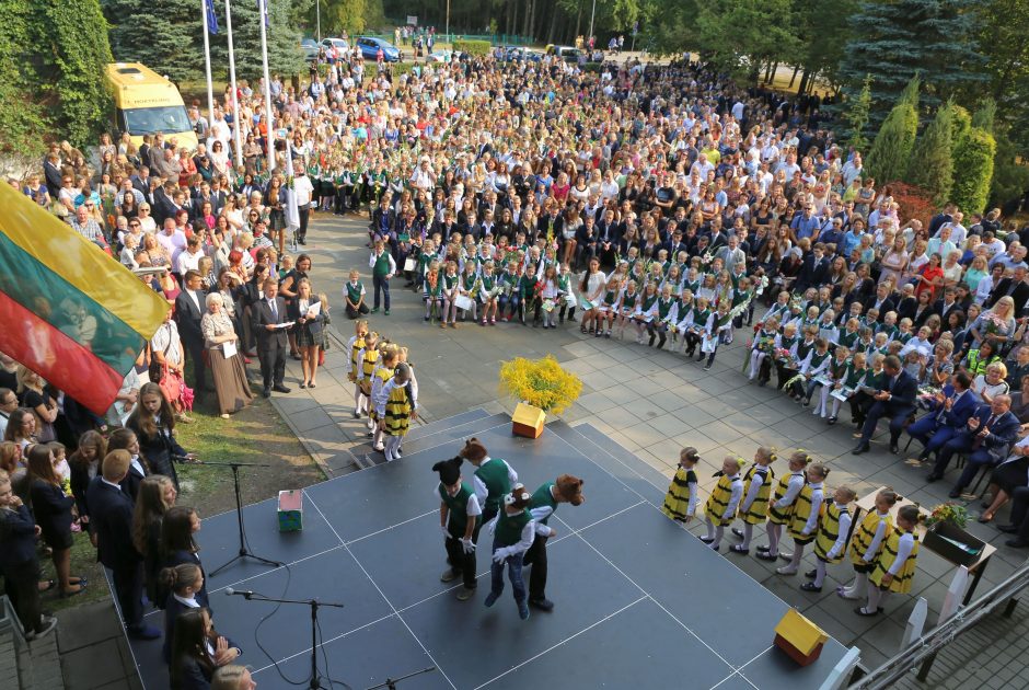 Kauno rajone daugėja moksleivių