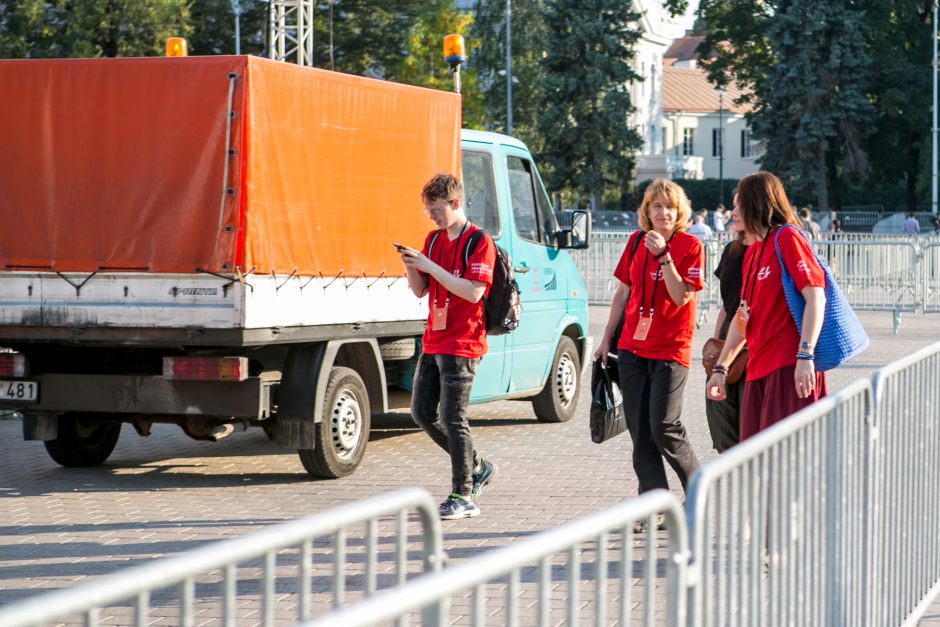 Vilnius laukia popiežiaus, pasiruošimas užtruks iki ryto