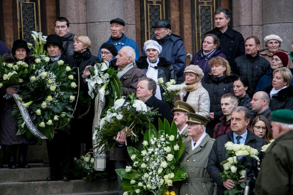 Į paskutinę kelionę išlydėtas partizanas V. Balsys-Uosis