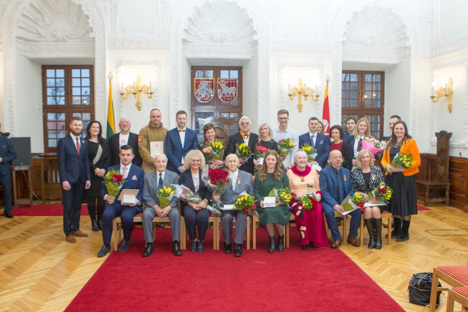 Kauno rotušėje pagerbti miestui nusipelnę žmonės