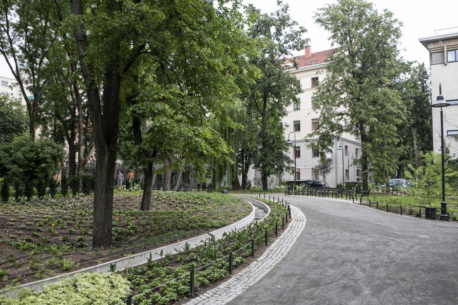 Sostinėje atidaromas atnaujintas Reformatų sodas