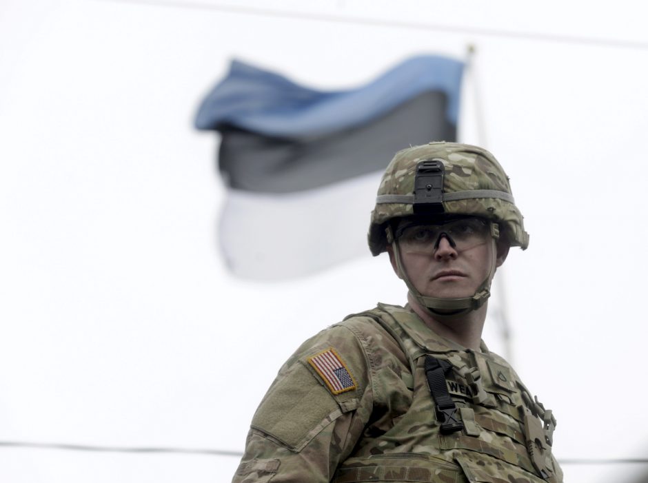 JAV kariai su savo technika netrukus atvyks į Estiją