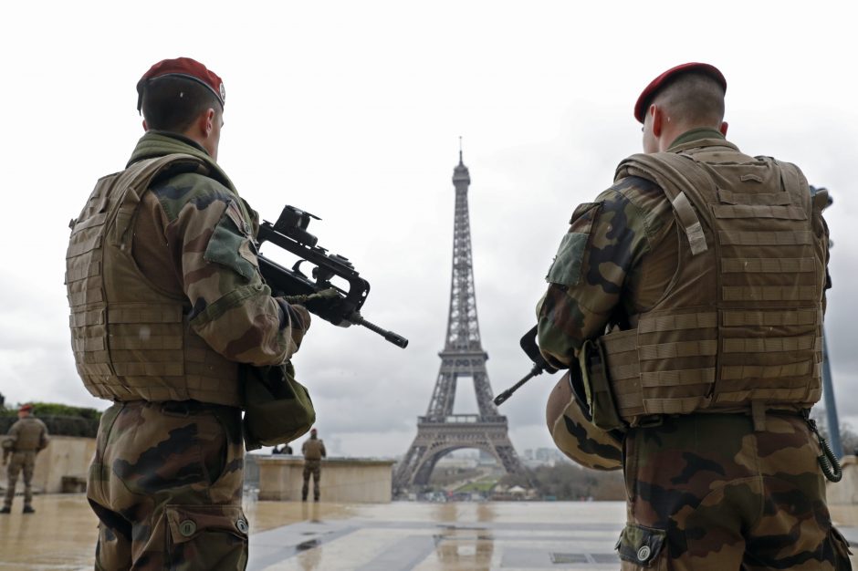 Belgija pateikė kaltinimus trečiam teroristui dėl sąmokslo atakuoti Prancūziją